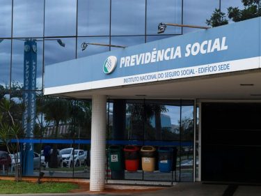 Criminosos cometem erro ao usar criptomoedas para lavar dinheiro do INSS