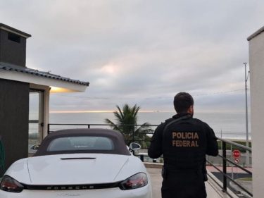 Porsche, mansão em BC e R$210 milhões em cripto. A nova operação da PF