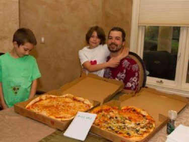 Qual a fortuna de Laszlo (que pagou 10 mil Bitcoins em 2 pizzas) hoje