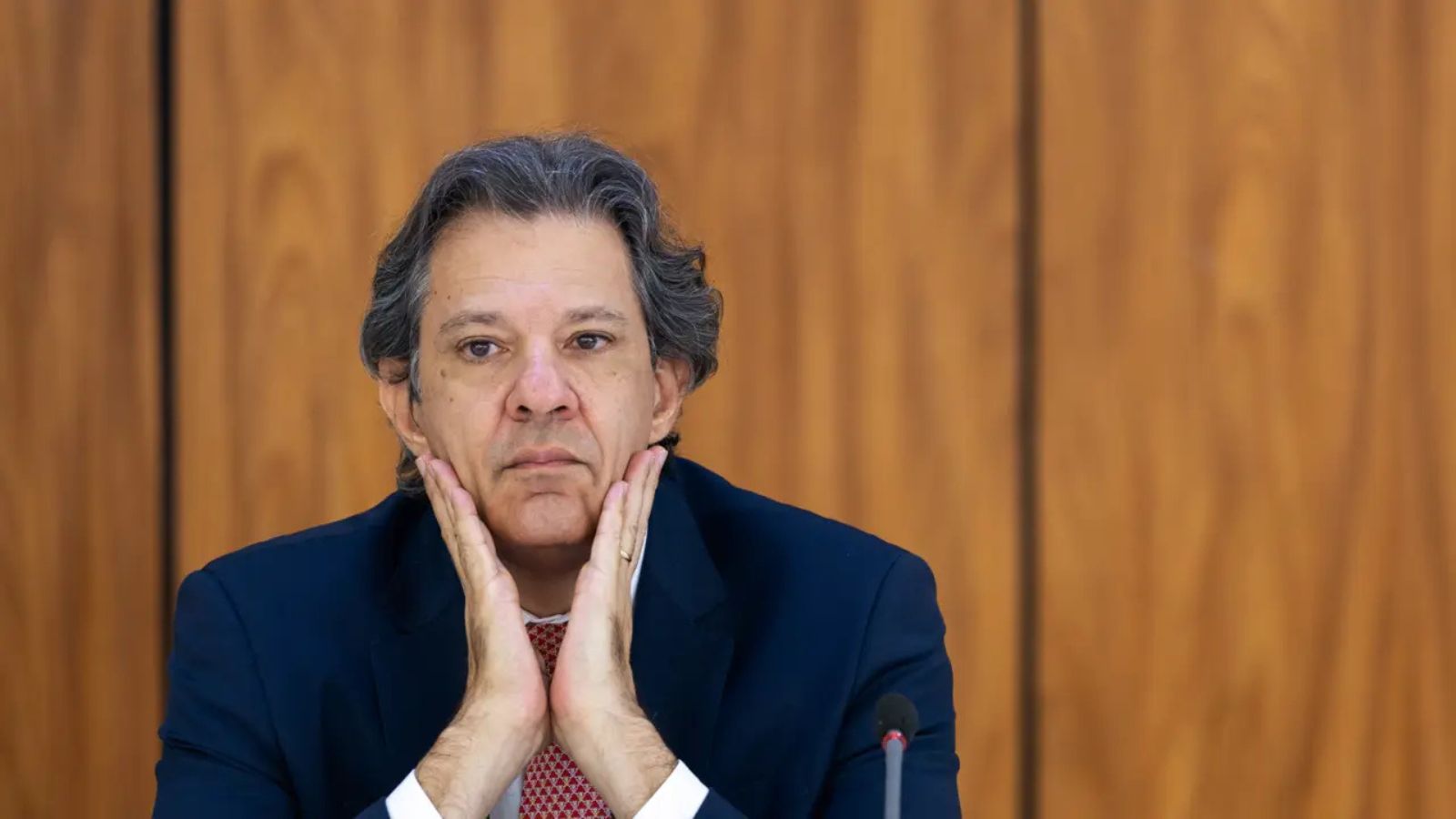 Mercado cripto aumento IOF Fernando Haddad Ministério Fazenda Brasil criptomoedas