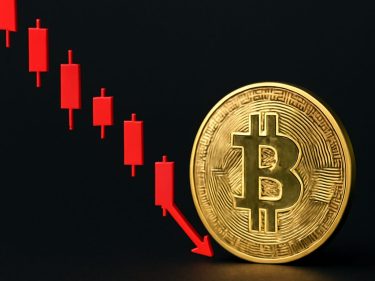Bitcoin perde US$ 110 mil e risco de correção maior entra no radar