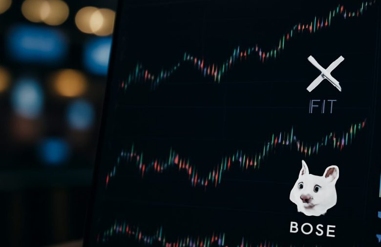 ETFs com exposição a XRP e DOGE estreiam nos EUA
