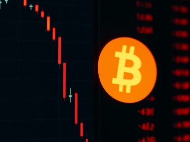Queda do Bitcoin dispara US$ 1,7 bi em liquidações e pressiona mercado cripto