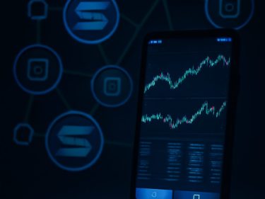 Coinbase compra DEX da Solana e sinaliza entrada no mercado DeFi