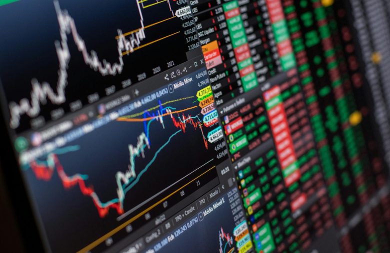 Ata do Copom e payroll: o que esperar dos mercados esta semana