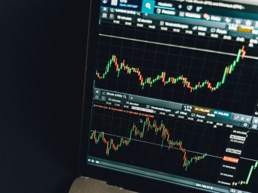 Bitcoin perde US$ 62 mil com selloff de chips: o que esperar
