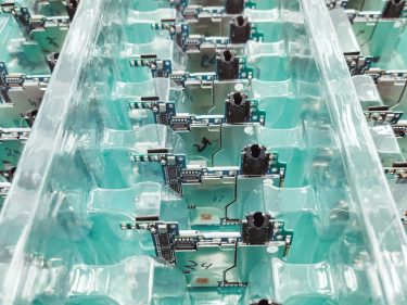 IPOs de chips chineses dobram de valor em Hong Kong