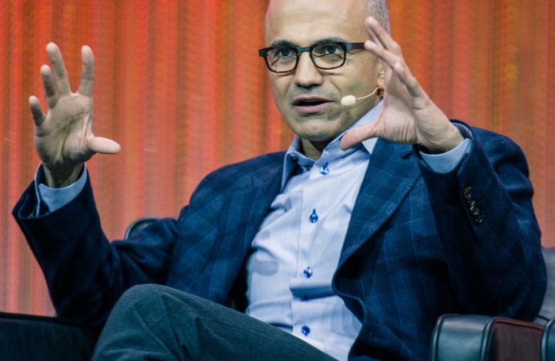De Hyderabad ao comando da Microsoft: quem é Satya Nadella?