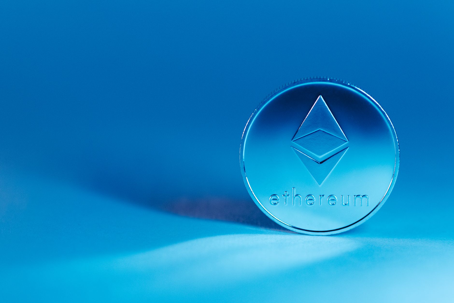 Bitmine de Tom Lee acumula 4,8% do supply de Ethereum e aposta em tokenização e IA