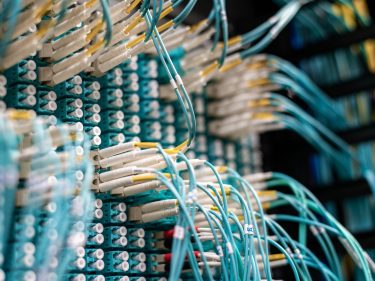 T-Mobile cortou cabo físico para expulsar hackers chineses