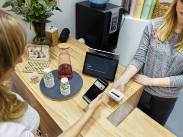 Walmart aceita Apple Pay após anos de resistência
